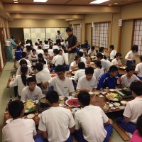 ３学年修学旅行【２日目】　～夜はすき焼き～