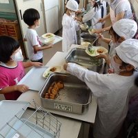 ９月２４日（木）１年生の給食