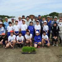 ５月１１日（水）トピックス（５年生三世代交流の田植え・ＰＴＡ役員会・運営委員会等）