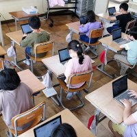 ６月３日（金）　トピックス（音楽＆タブレット）