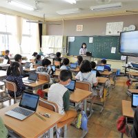 トピックス(お客様来校日＆６年世矢見聞録)