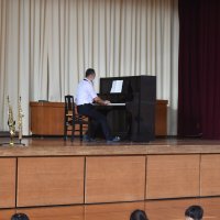 金砂郷小学校での音楽授業
