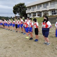 １０月１３日（木）陸上記録会壮行会・愛校作業