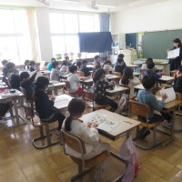 ３、4年生の授業（4/11）の様子です