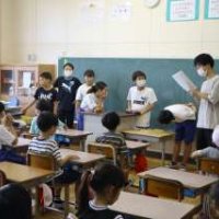 金砂っ子タイムで縦割り班顔合わせ