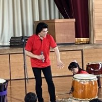 4年生　和太鼓体験
