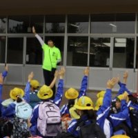 ５年生　宿泊学習に元気に出発しました