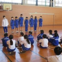 ５年生　中学生に田楽舞を教えてもらいました！