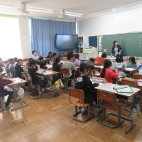 ３、4年生の授業（11/27）の様子です