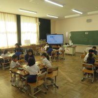 １、２年生の授業（11/29）の様子です