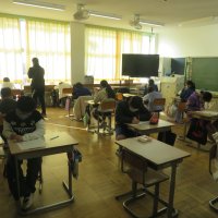 ５、６年生の授業（12/9）の様子です