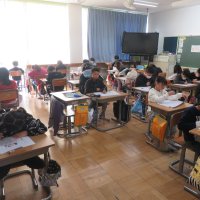 ３、4年生の授業（12/10）の様子です