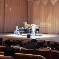 ５、６年生は芸術鑑賞会教室に参加してきました