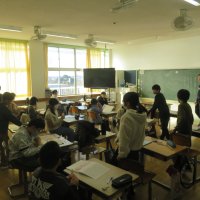 ５、６年生の授業（12/17）の様子です
