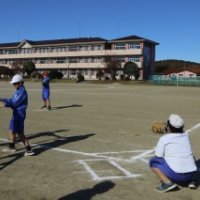 ５年生　大谷選手からいただいたグローブで・・・