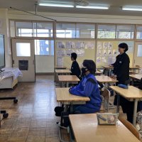 全校集会をオンラインで行いました