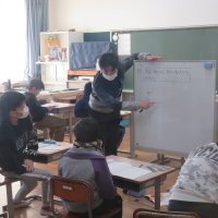にこにこ学級、のびのび学級、きらきら教室（1/8）の様子です