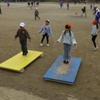 なわとびの練習　楽しいな