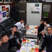 ６年生　校長先生との会食が始まりました！