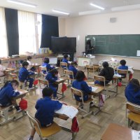 １、２年生の授業（1/28）の様子です