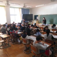 ３、4年生の授業（1/28）の様子です