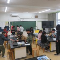 ５、６年生の授業（1/30）の様子です