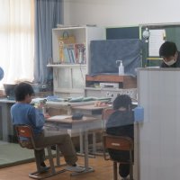 にこにこ学級、のびのび学級、きらきら教室（2/12）の様子です