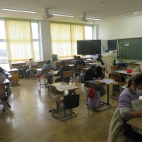 ５、６年生の授業（2/12）の様子です