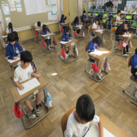１、２年生の授業（2/18）の様子です