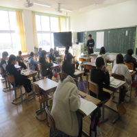 ５、６年生の授業（2/25）の様子です