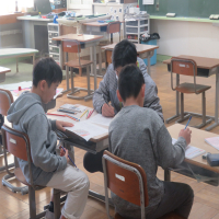 にこにこ学級、のびのび学級、きらきら教室（2/26）の様子です