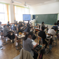 ５、６年生の授業（2/28）の様子です