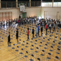 卒業式全体練習が始まりました。