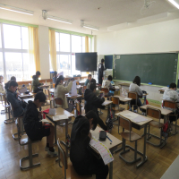 ５年生の授業（3/21）の様子です