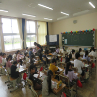 １、２年生の授業（4/11）の様子です