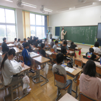 ５、６年生の授業（4/15）の様子です