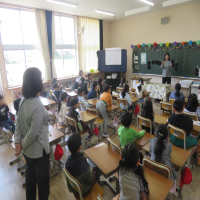 １、２年生の授業（4/17）の様子です