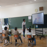にこにこ学級、のびのび学級（4/17）の様子です
