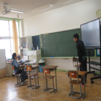にこにこ学級、のびのび学級、きらきら教室（4/18）の様子です