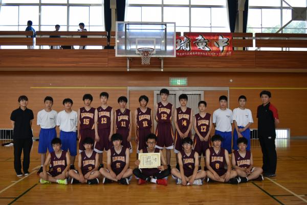男子バスケ写真