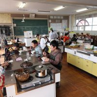 おいしいですか？おいしいです！～５学年家庭科／調理実習～