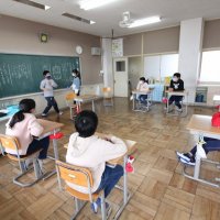 意見が飛び交う話合いですね！