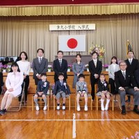 新入生４名の皆さん，ご入学おめでとうございます！
