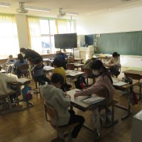 ５、６年生の授業（11/26）の様子です