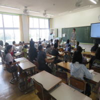５、６年生の授業（5/28）の様子です