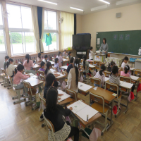 １、２年生の授業（5/30）の様子です