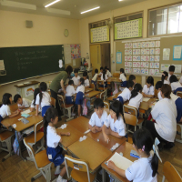 １、２年生の授業（6/5）の様子です