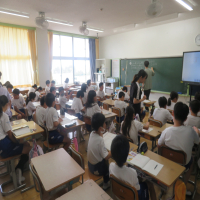 ５、６年生の授業（6/12）の様子です