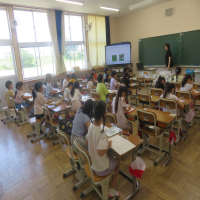１、２年生の授業（6/17）の様子です