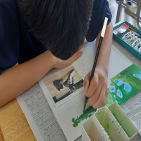 作画工房では……